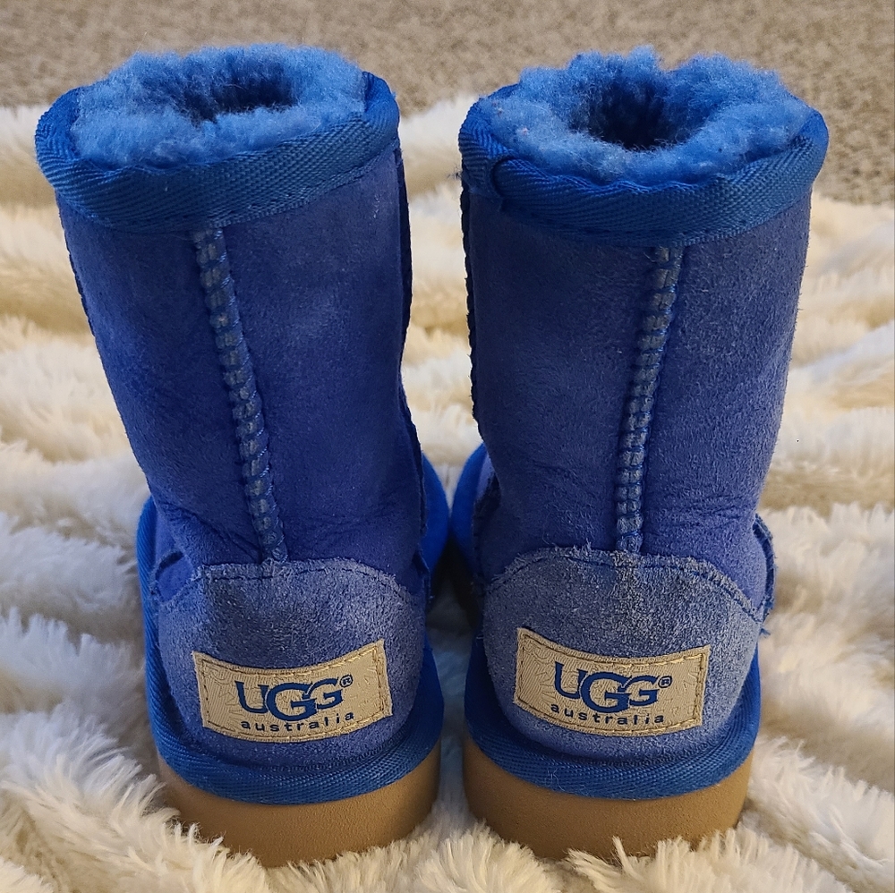 Toddler size 6 UGG boots